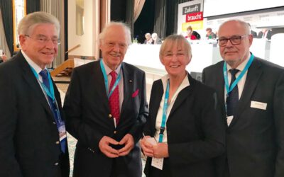 Herzlichen Glückwunsch. Heidi Exner erneut  stellv. Bundesvorsitzende