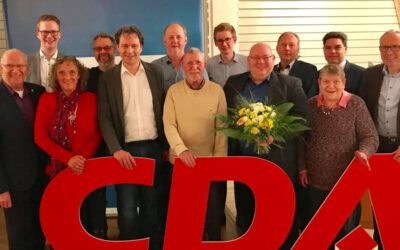 Herzlichen Glückwunsch, Thomas Decker einstimmig im Amt bestätigt